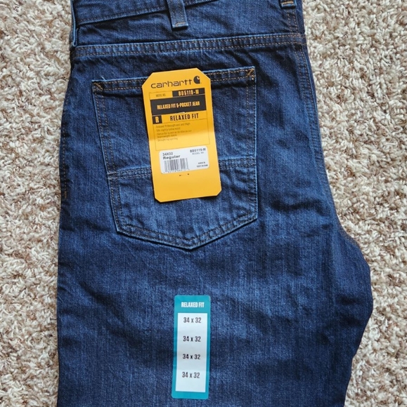 NWT Carhartt Men's Jeans Relaxed Fit - Picture 2 of 2